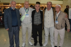 KÖYLÜLERİMİZDEN UMRE ÇIKARMASI