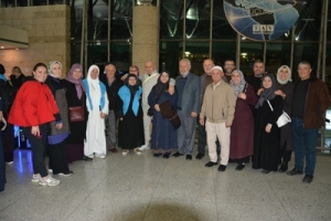 KÖYLÜLERİMİZDEN UMRE ÇIKARMASI